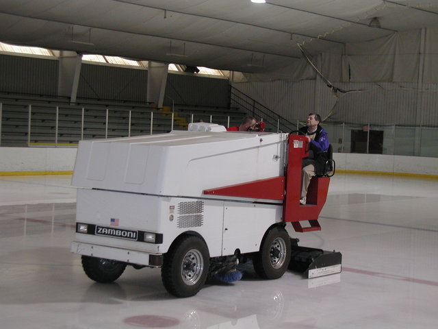Zamboni 7